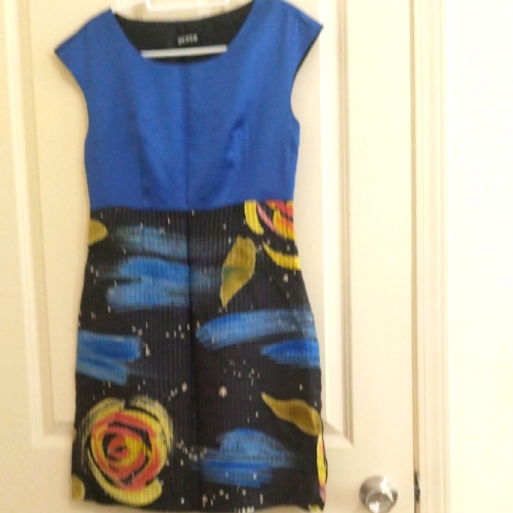 Blue and Black Sleeveless Sheath Mini Dress